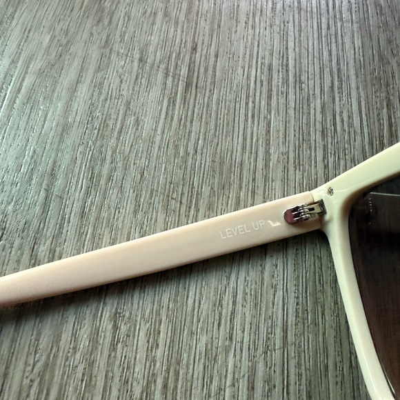quay australia level up ivory white brown square brow bar sunglasses eyewear NEW main image 2